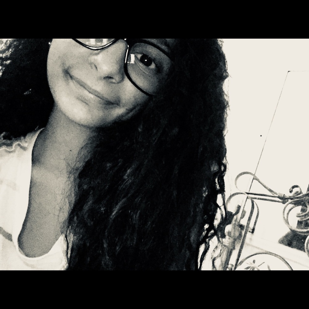 Meet your Posher, Lizbeth